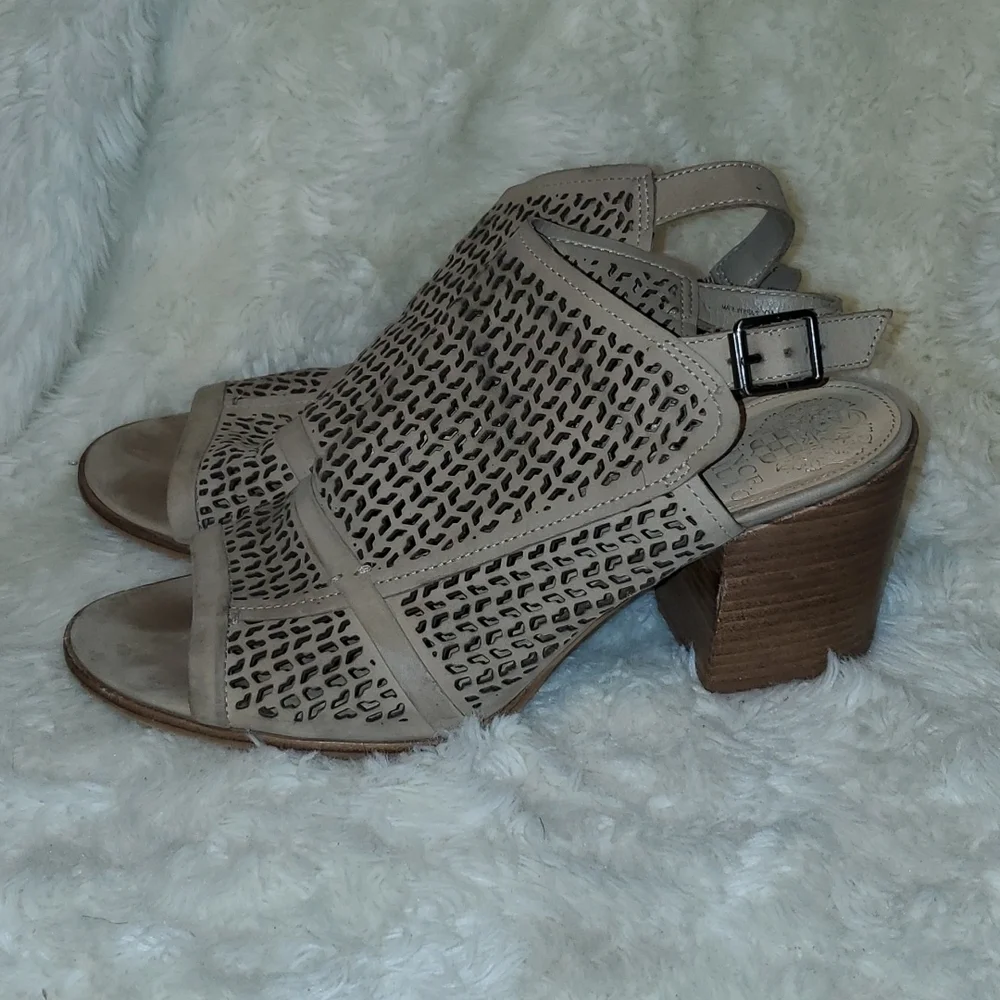 Vince camuto Lendia leather‎ booties #294